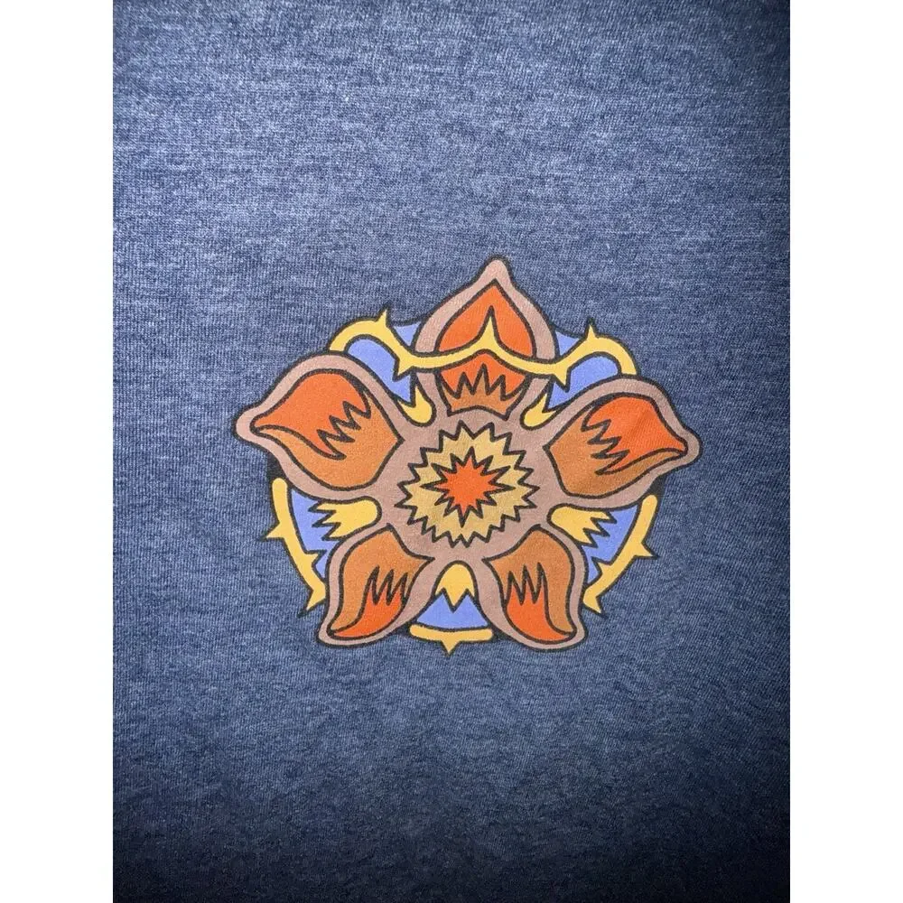 Stranger Things Tee Shirt Men's XL Navy Cotton Short Sleeve Crew Neck Pullover - Picture 6 of 8